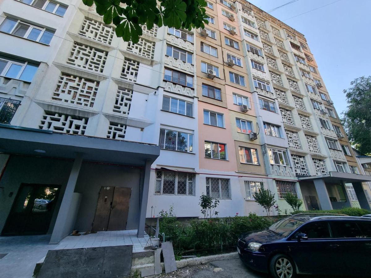 צ'יסינאו Negruzzi Bd, One Bedroom Apartment מראה חיצוני תמונה
