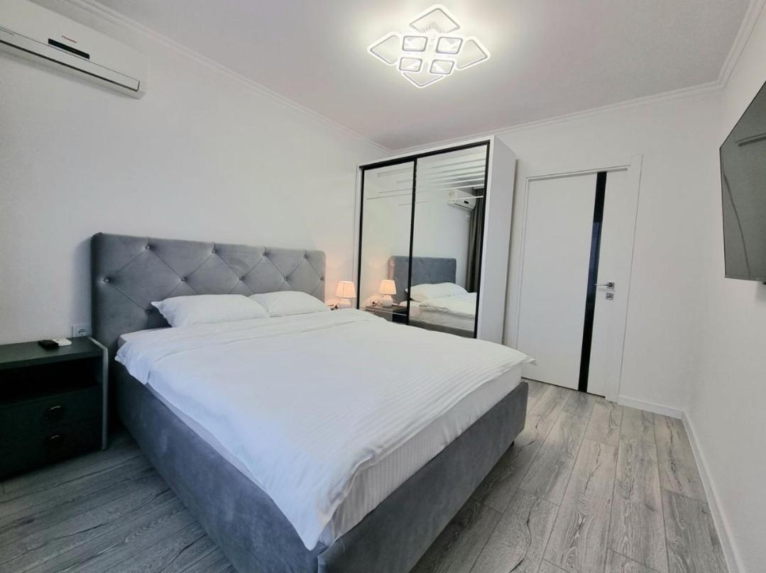 צ'יסינאו Negruzzi Bd, One Bedroom Apartment מראה חיצוני תמונה